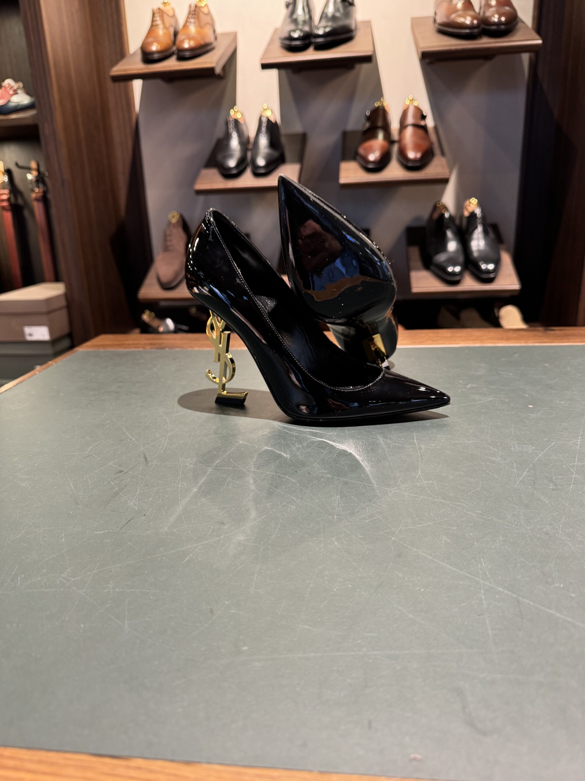absatz-reparieren-highheels-damenschuhe (1)