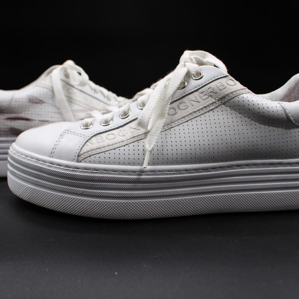 premium-sneakers-reinigen-lassen